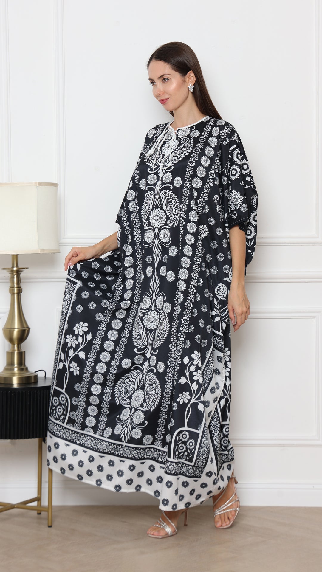Calira Kaftan
