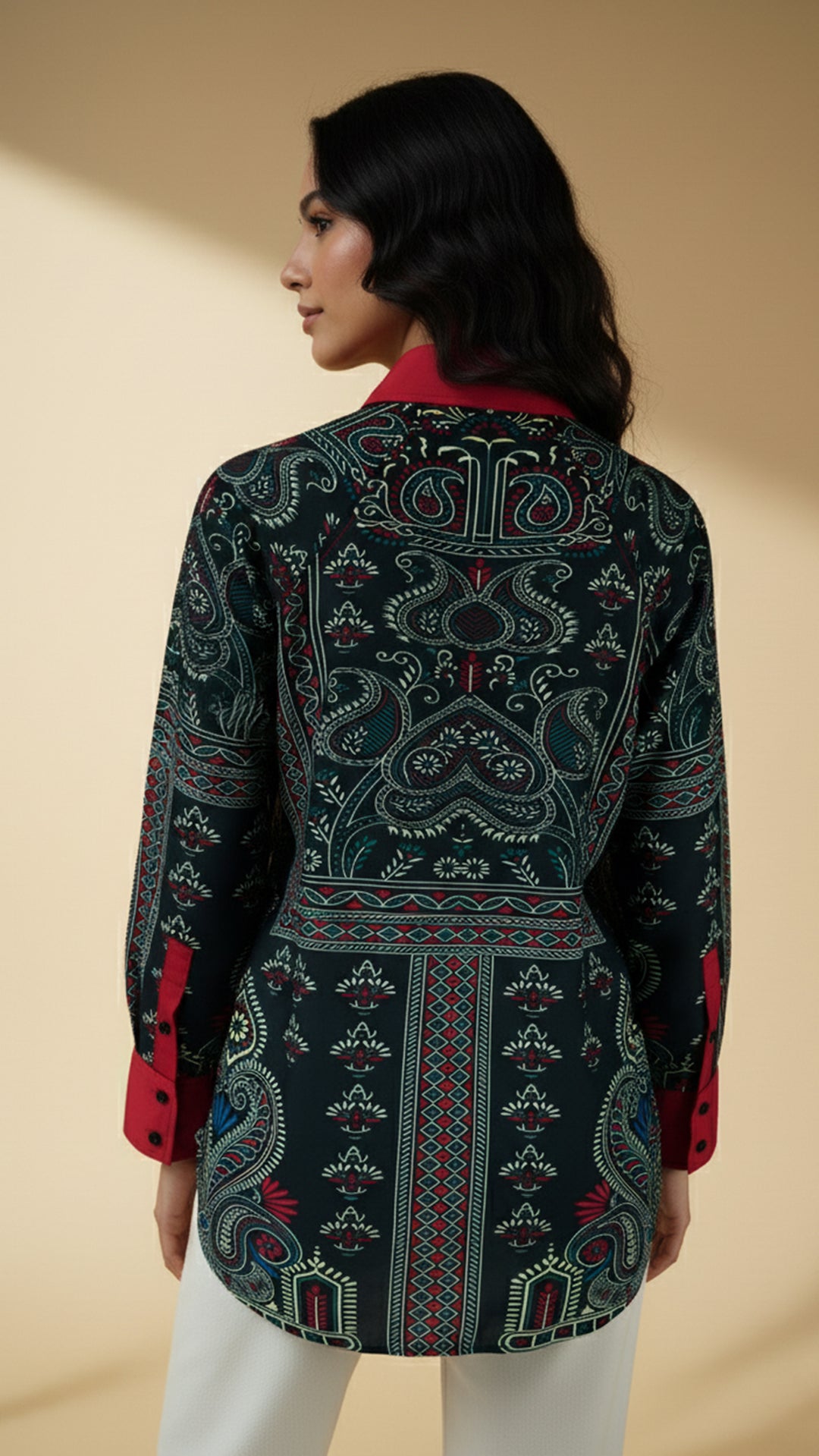 قميص نوارفين بأزرار أمامية