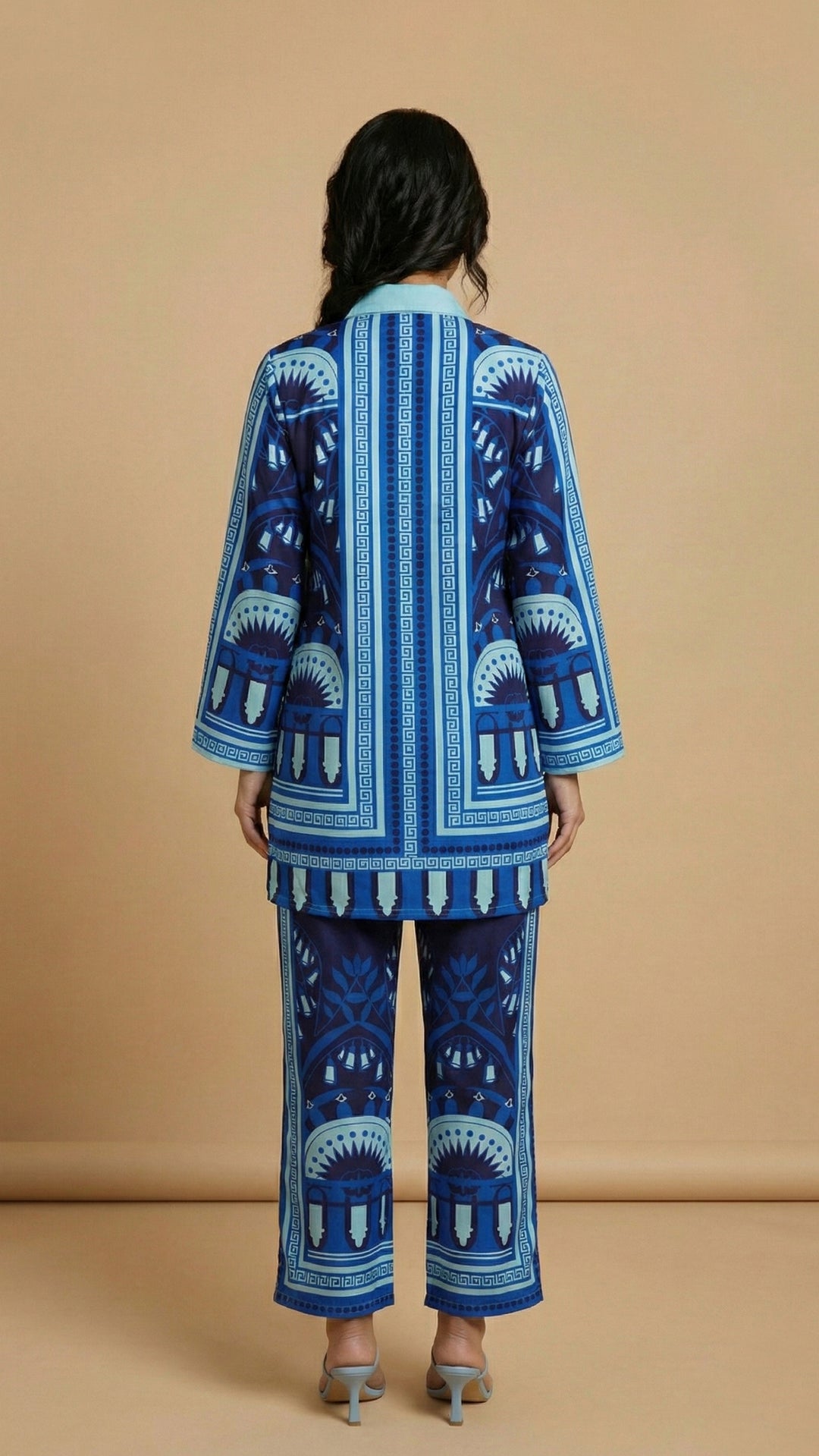 طقم إنفيرا المتناسق