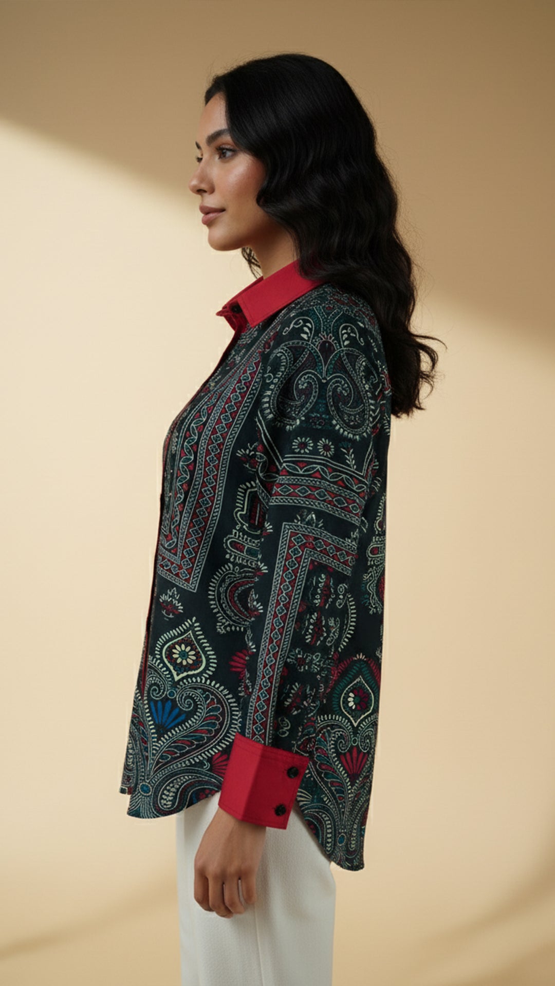 قميص نوارفين بأزرار أمامية