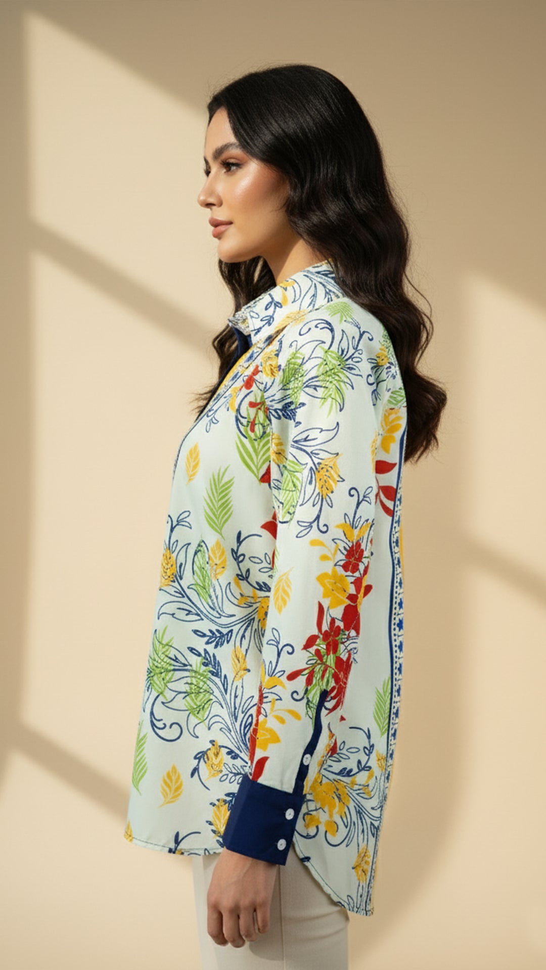 قميص إيلانورا بأزرار أمامية