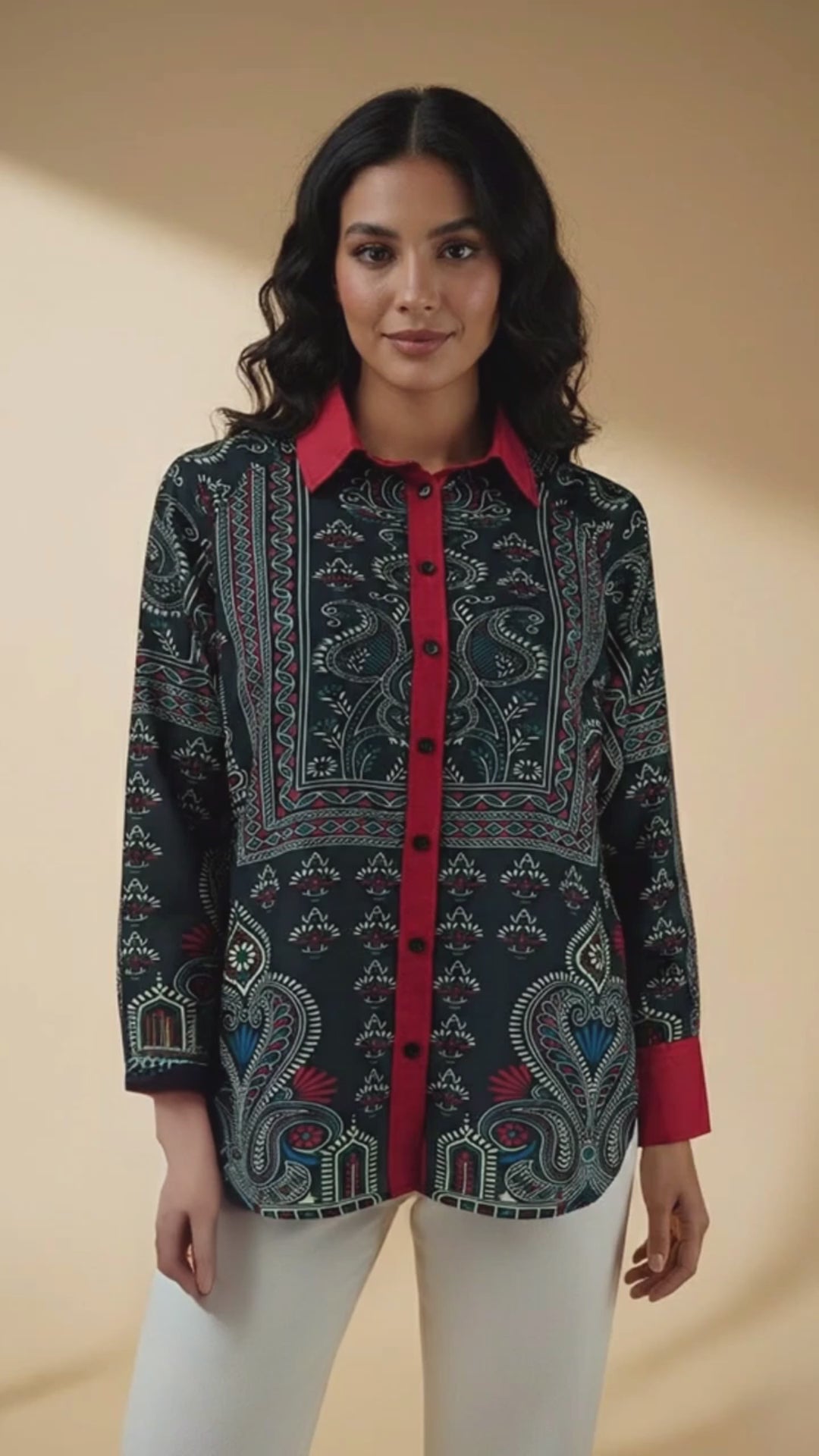 قميص نوارفين بأزرار أمامية