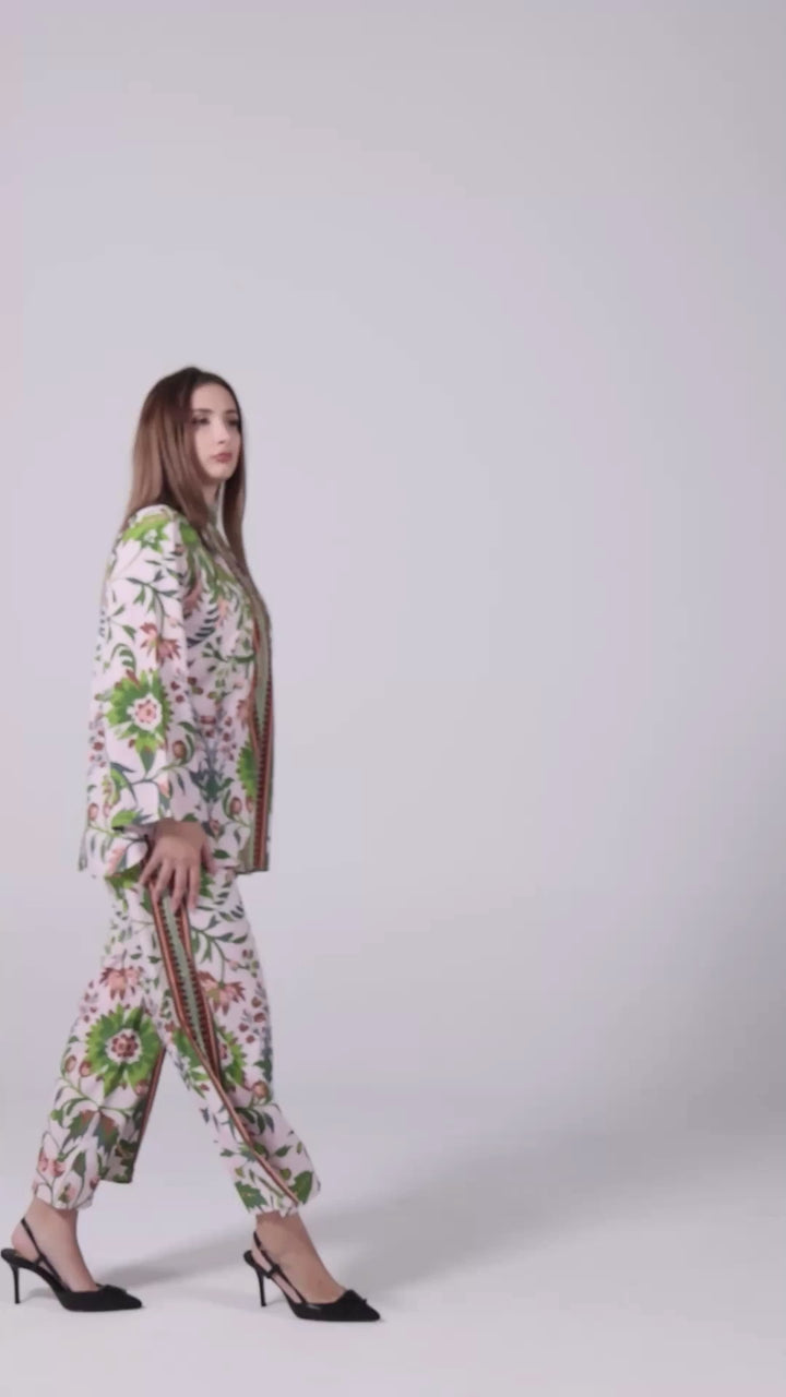 طقم متناسق سيلفين